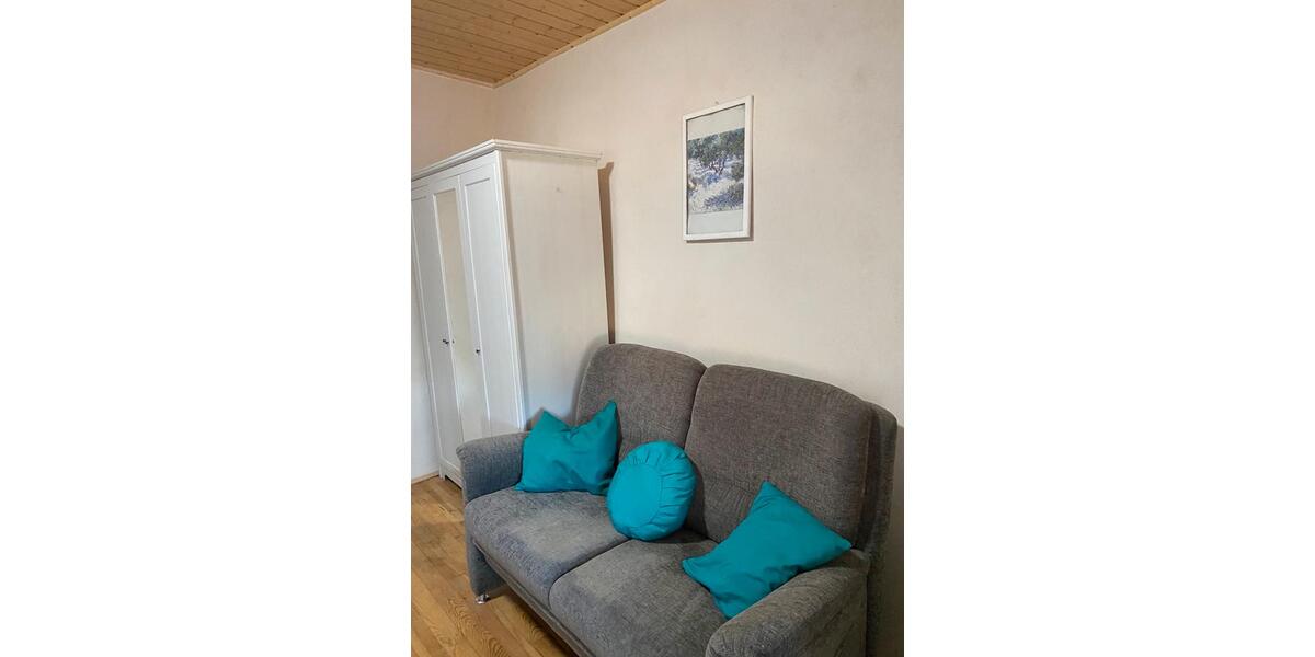 Etagenwohnung Kirchardt - 1 Zimmer, 16 m&sup2;, 450&euro; | Angebot:25321957