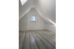 Dachgeschoßwohnung Ötisheim - 2.5 Zimmer, 50 m&sup2;, 1.050&euro; | Angebot:24846736