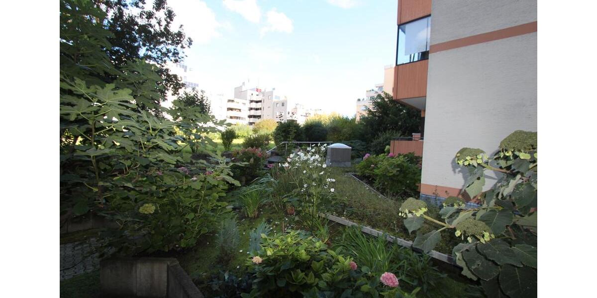 Erdgeschoßwohnung Heilbronn - 3.5 Zimmer, 116 m&sup2;, 1.390&euro; | Angebot:22605542