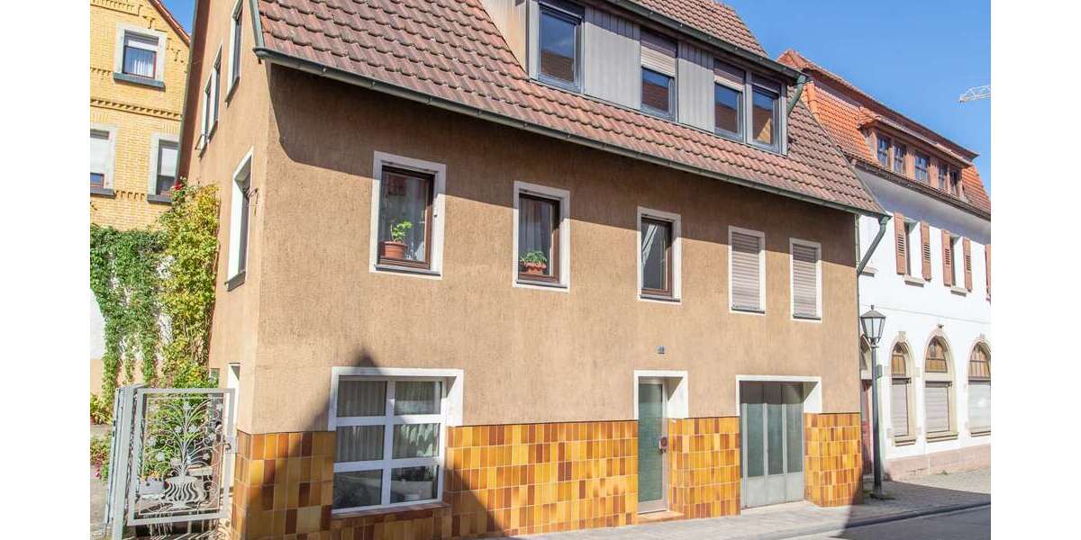 Einfamilienhaus Bad Friedrichshall - 8 Zimmer, 151 m&sup2;, 390.000&euro; | Angebot:22504966