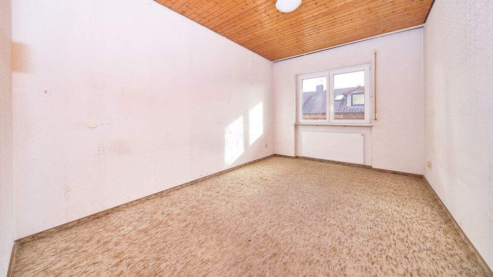 Bungalow Vaihingen an der Enz / Roßwag Roßwag - 7 Zimmer, 208 m&sup2;, 635.000&euro; | Angebot:25697225