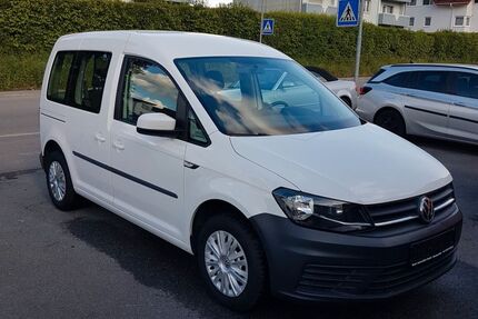 VW Caddy 173.900 km 8.999 &euro; Mosbach/Neckarelz 74821
