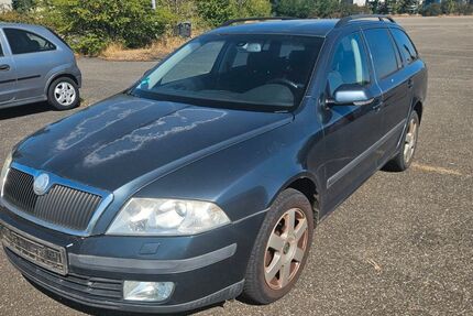 Skoda Octavia 225.000 km 1.300 &euro; Bruchsal 76646
