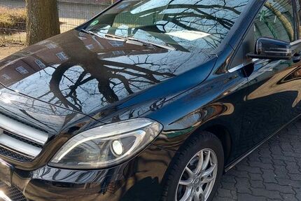 Mercedes-Benz B 200 119.000 km 12.978 &euro; Neckarsulm 74172
