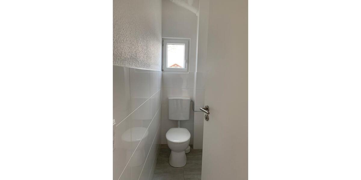 Etagenwohnung Niefern-Öschelbronn Öschelbronn - 4 Zimmer, 109 m&sup2;, 1.100&euro; | Angebot:25908015