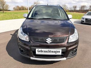 Suzuki SX4 Classic 1.6 VVT 4x2 Style AHK M+S 58.667 km 9.990 &euro; Obrigheim-Asbach 74847