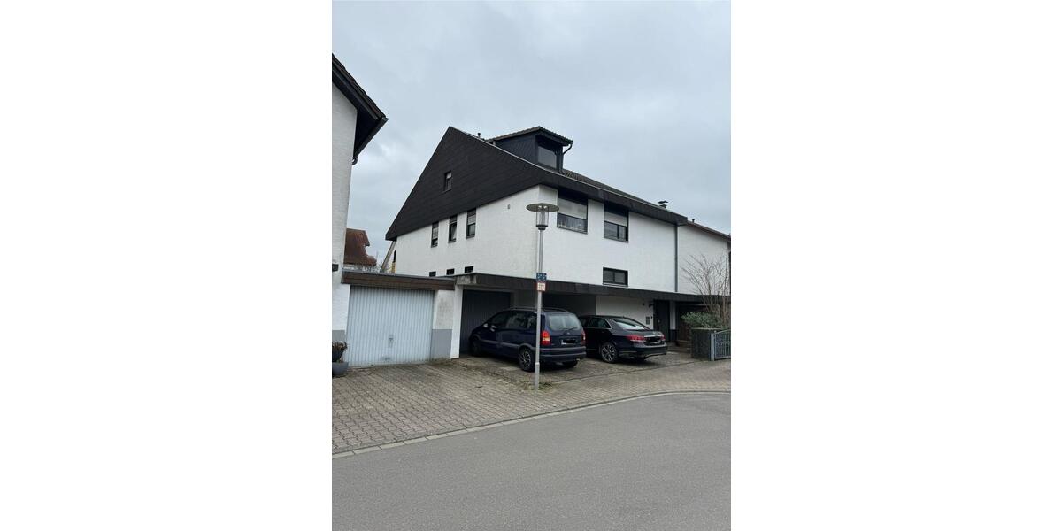Etagenwohnung Heilbronn - 10 Zimmer, 250 m&sup2;, 3.000&euro; | Angebot:25325027