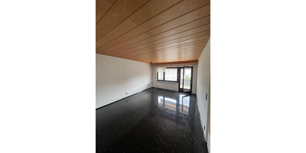 Etagenwohnung Heilbronn Böckingen - 9 Zimmer, 67 m&sup2;, 280.000&euro; | Angebot:27092109