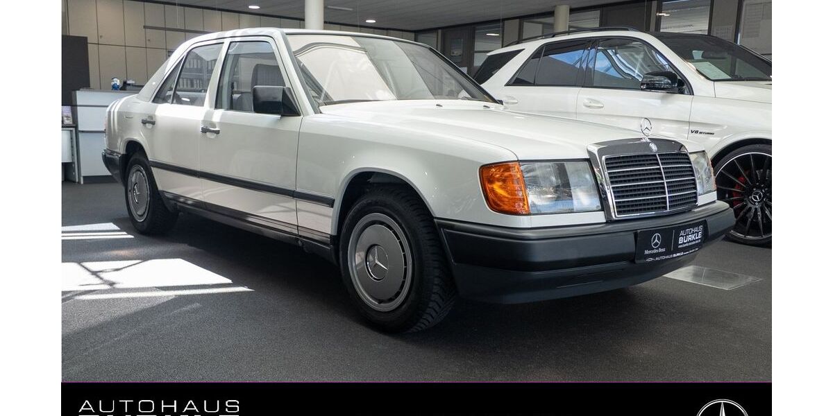 Mercedes-Benz E 230 92.127 km 15.850 &euro; Kraichtal 76703