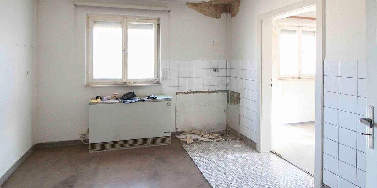 Einfamilienhaus Mühlacker Dürrmenz - 6 Zimmer, 115 m&sup2;, 175.000&euro; | Angebot:25652094