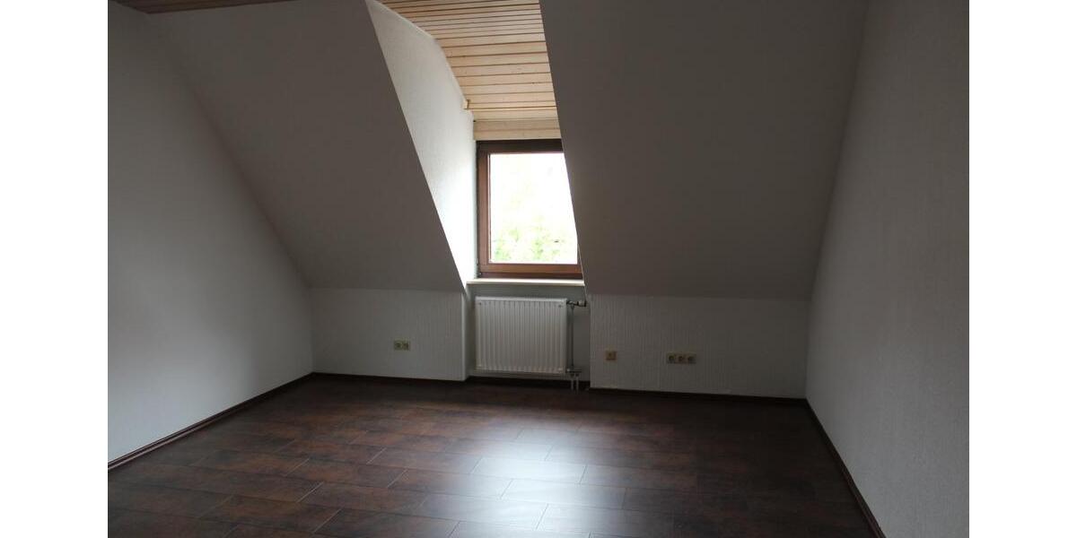 Dachgeschoßwohnung Bad Friedrichshall - 3.5 Zimmer, 107 m&sup2;, 355.000&euro; | Angebot:25729990