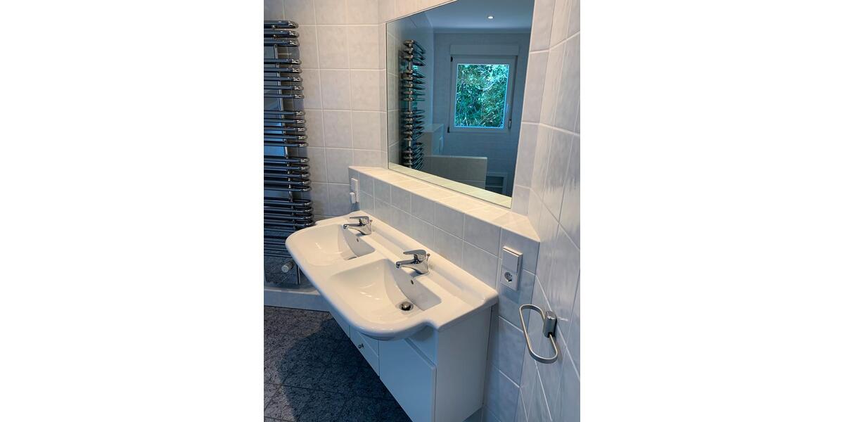 Dachgeschoßwohnung Angelbachtal - 3 Zimmer, 120 m&sup2;, 1.100&euro; | Angebot:25823523