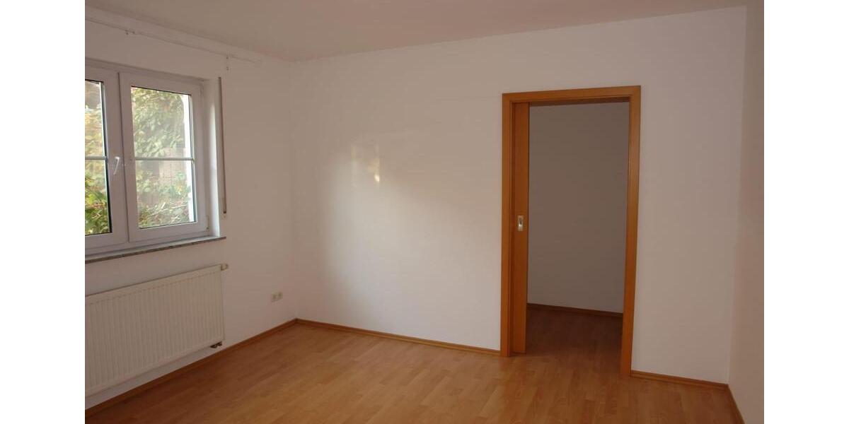 Erdgeschoßwohnung Bad Friedrichshall - 2 Zimmer, 54 m&sup2;, 990&euro; | Angebot:24540887