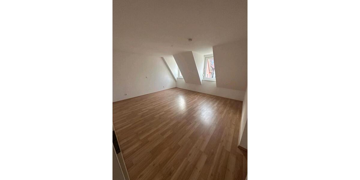 Maisonettenwohnung Eppingen - 5 Zimmer, 116 m&sup2;, 1.150&euro; | Angebot:25452009