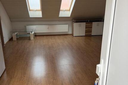 Wohnung Güglingen - 3 Zimmer, 68 m&sup2;, 1.175&euro; | Angebot:26024461