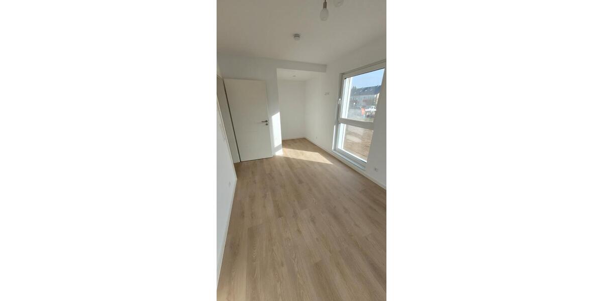 Etagenwohnung Bad Friedrichshall - 4.5 Zimmer, 91 m&sup2;, 1.400&euro; | Angebot:26506798