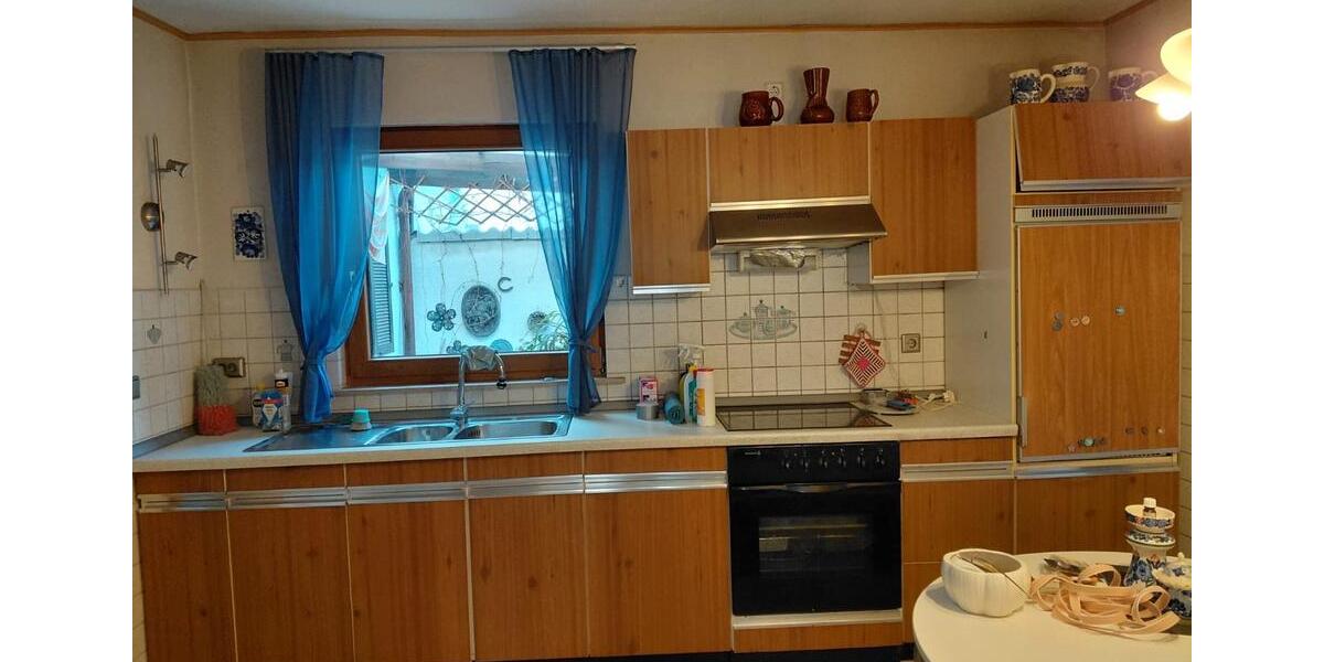 Einfamilienhaus Knittlingen - 6 Zimmer, 150 m&sup2;, 420.000&euro; | Angebot:25972197