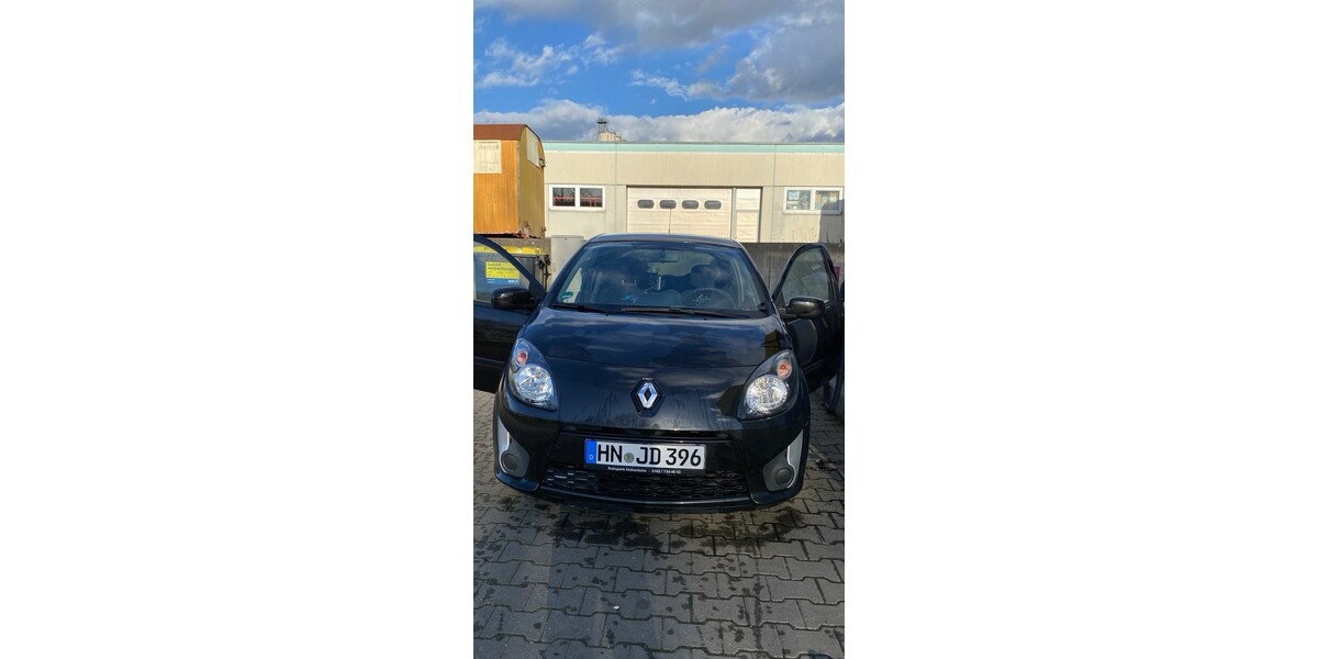 Renault Twingo 143.000 km 2.300 &euro; Heilbronn 74072