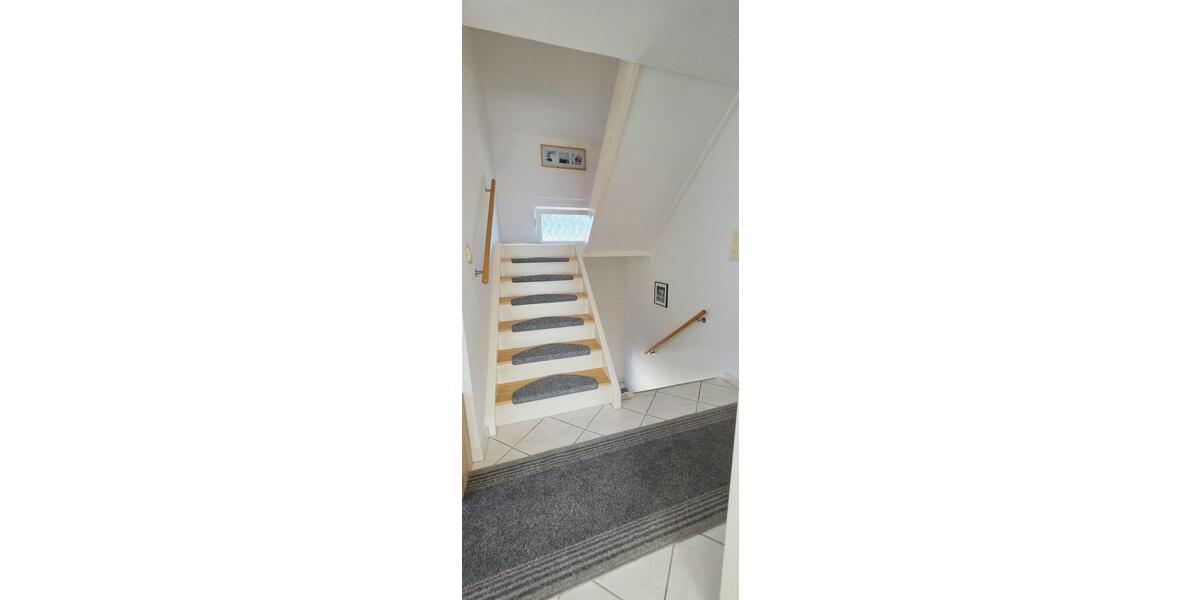 Doppelhaushälfte Siegelsbach - 7 Zimmer, 176 m&sup2;, 360.000&euro; | Angebot:27033464