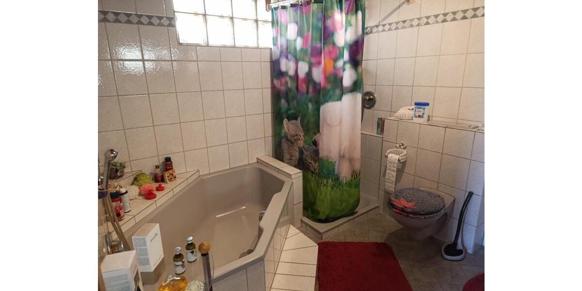 ObjNr:19678 - Viel Platz für die Großfamilie in Bretten-Bauerbach - Einfamilienhaus Bretten | Angebot:20275029