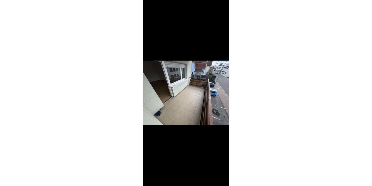 Etagenwohnung Neckarsulm - 3.5 Zimmer, 80 m&sup2;, 1.150&euro; | Angebot:26670391