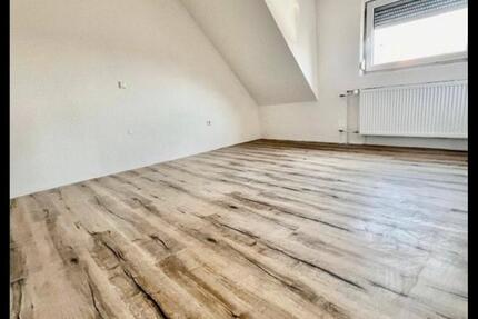 Wohnung Güglingen - 4 Zimmer, 85 m&sup2;, 480&euro; | Angebot:26025497