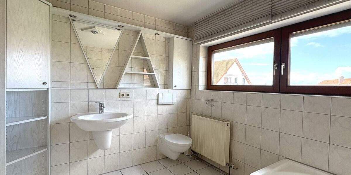 Einfamilienhaus Bad Rappenau - 1 Zimmer, 196 m&sup2;, 759.000&euro; | Angebot:25909035