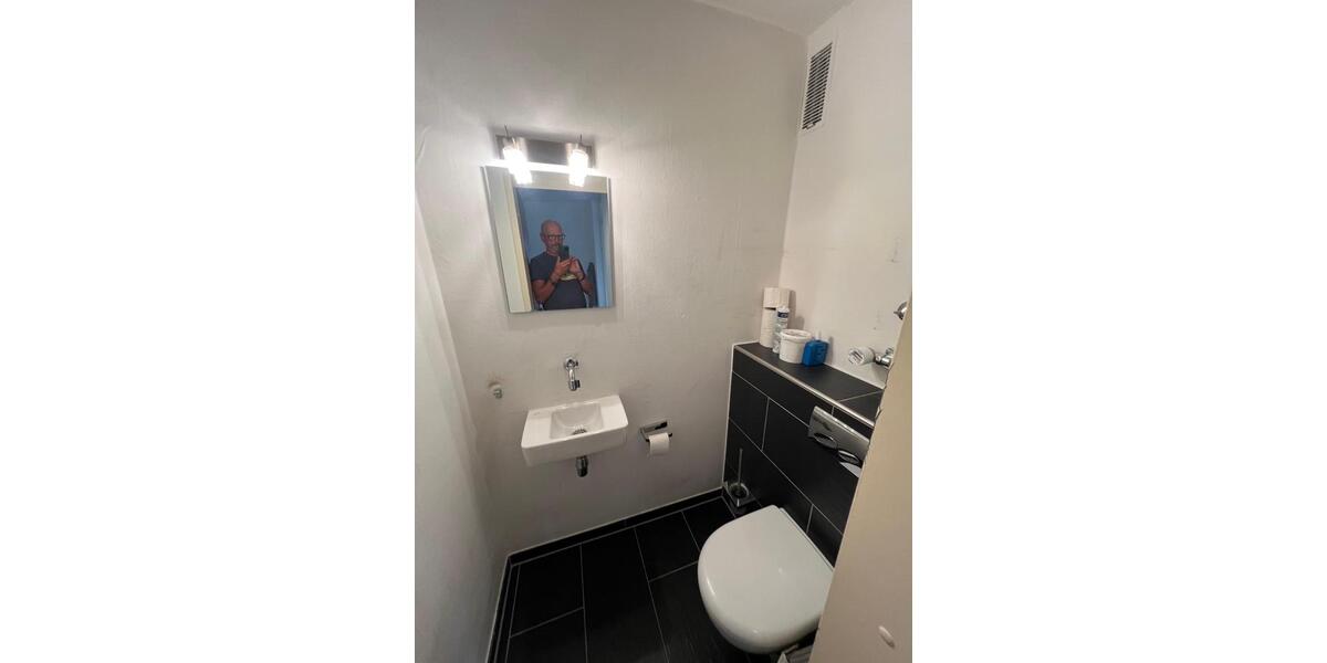 Etagenwohnung Heilbronn Böckingen - 9 Zimmer, 67 m&sup2;, 280.000&euro; | Angebot:27092109