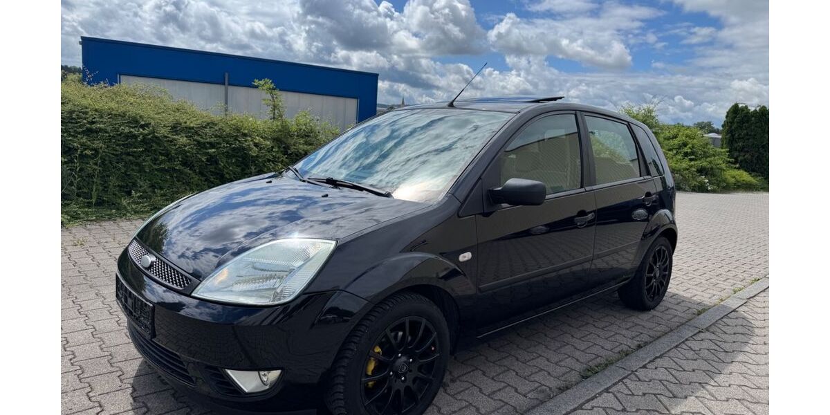 Ford Fiesta 205.253 km 1.390 &euro; Eppingen 75031