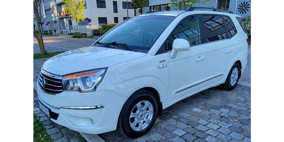 SsangYong Rodius 126.000 km 12.750 &euro; Heilbronn, Neckar 74076