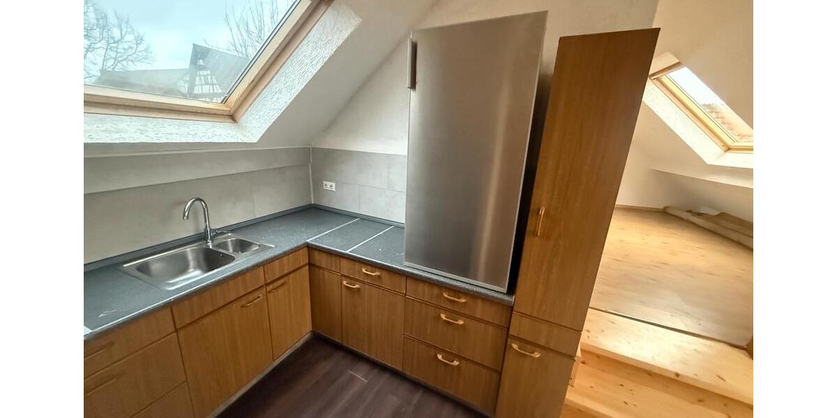 Dachgeschoßwohnung Sternenfels - 2 Zimmer, 68 m&sup2;, 550&euro; | Angebot:26569610