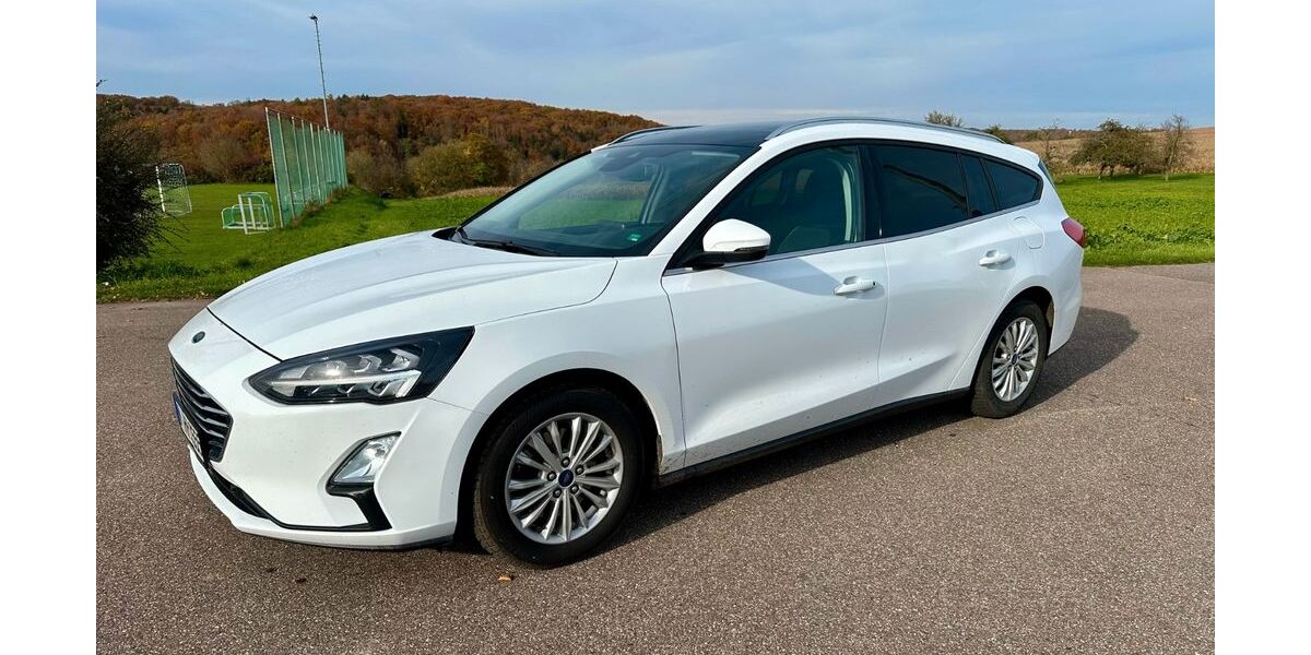 Ford Focus 124.000 km 12.990 &euro; Gundelsheim 74831