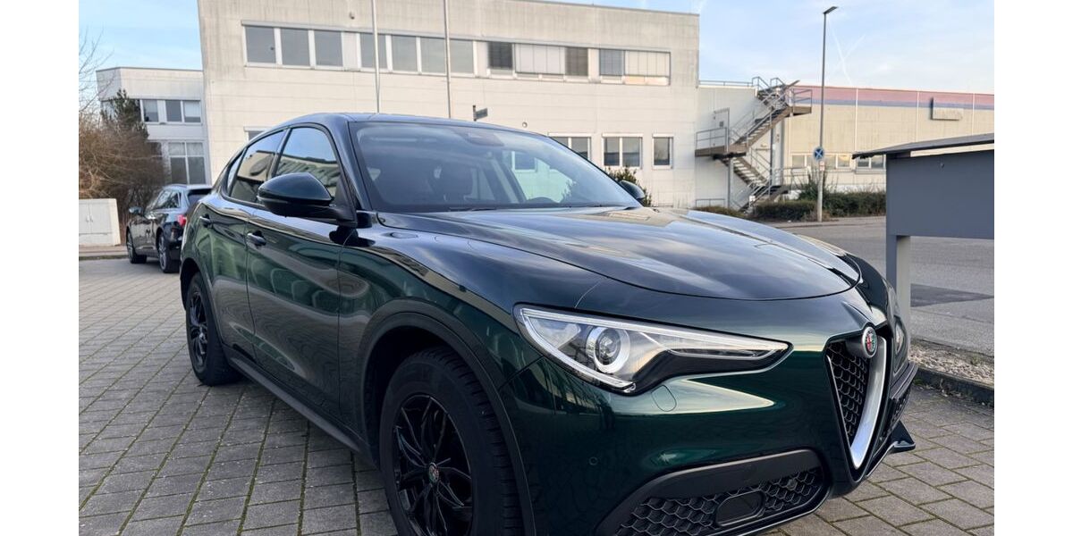 Alfa Romeo Stelvio 123.500 km 15.500 &euro; Pleidelsheim 74385
