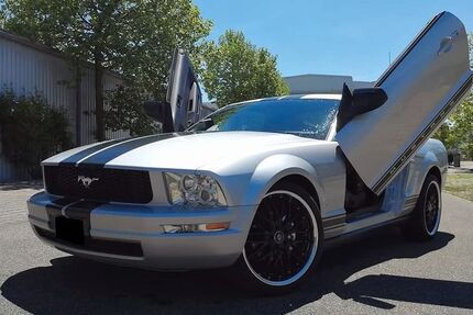 Ford Mustang 165.000 km 10.999 &euro; Bruchsal 76646