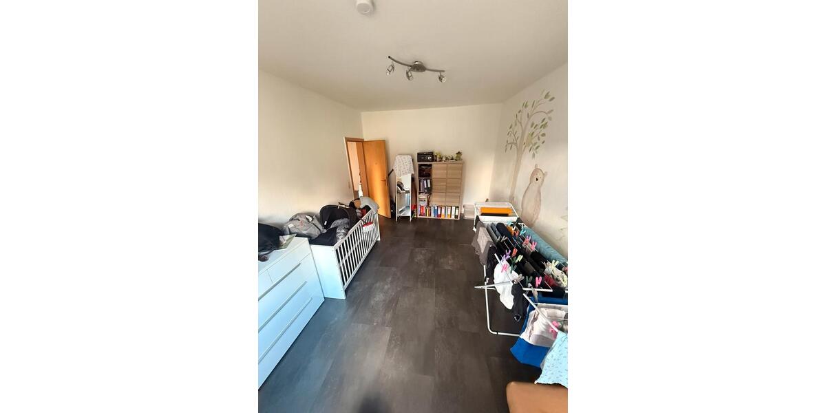 Etagenwohnung Bretten - 3.5 Zimmer, 73 m&sup2;, 1.120&euro; | Angebot:25379661
