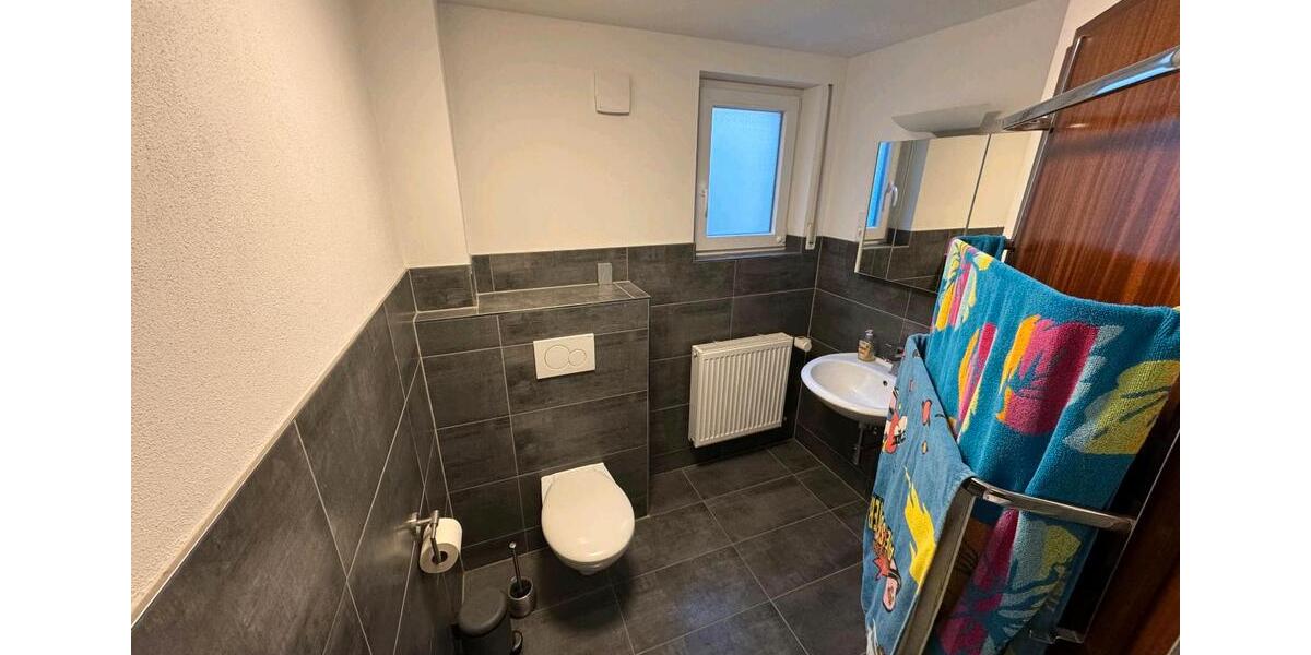 Erdgeschoßwohnung Mosbach - 2 Zimmer, 15 m&sup2;, 300&euro; | Angebot:25569290