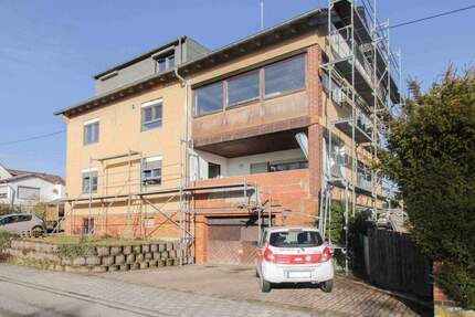 Haus Mosbach Sattelbach - 9 Zimmer, 300 m&sup2;, 520.000&euro; | Angebot:25654400