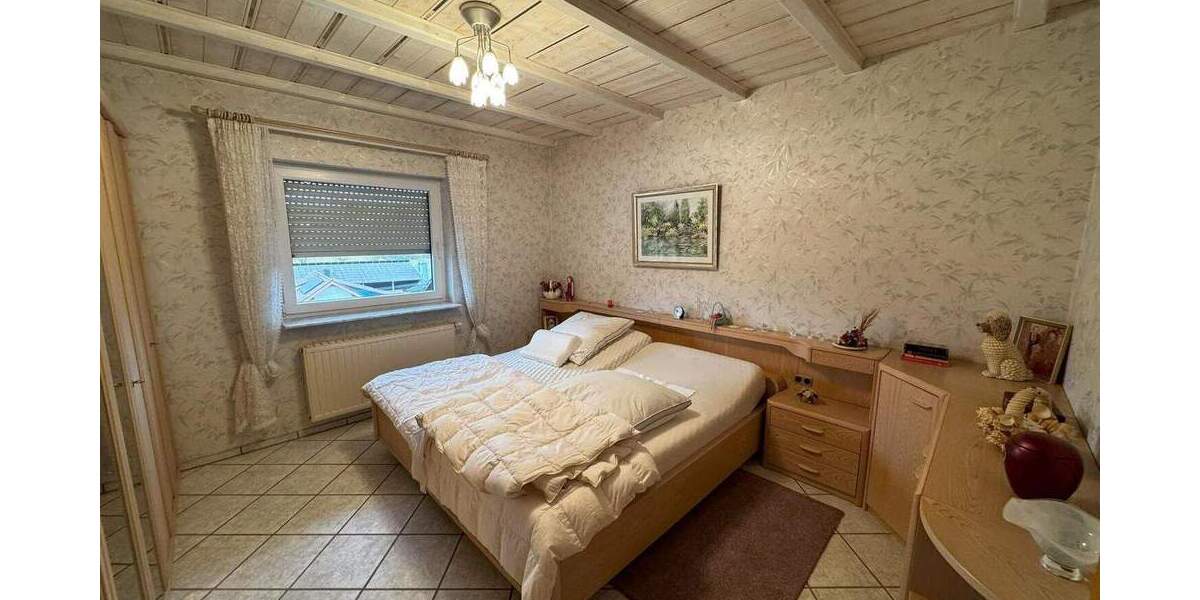 Einfamilienhaus Gundelsheim Tiefenbach - 5 Zimmer, 120 m&sup2;, 450.000&euro; | Angebot:25730261