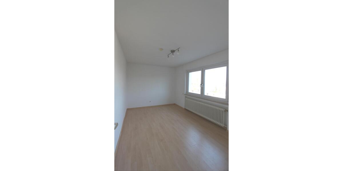 Doppelhaushälfte Heilbronn Kernstadt - 7 Zimmer, 220 m&sup2;, 2.350&euro; | Angebot:24295376