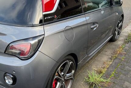 Opel Adam 99.500 km 9.800 &euro; Sinsheim 74889