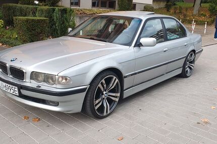 BMW 730 485.000 km 4.650 &euro; Heilbronn 74074