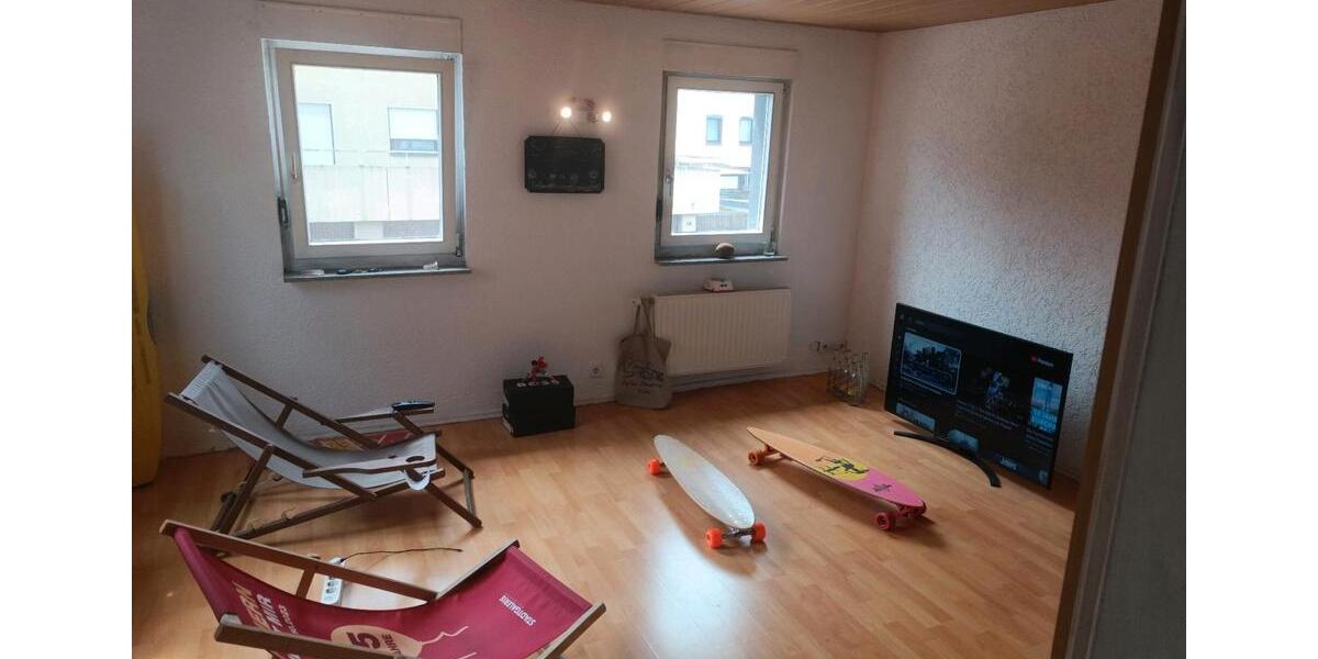 Etagenwohnung Flein - 3 Zimmer, 110 m&sup2;, 370&euro; | Angebot:25959880