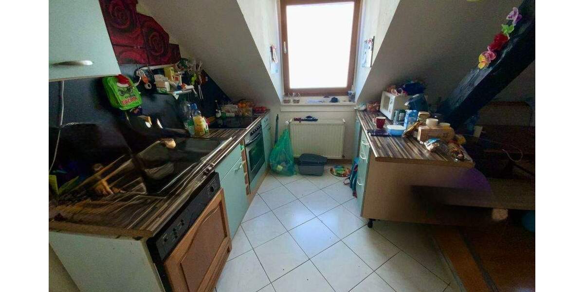 Etagenwohnung Wiesloch - 8 Zimmer, 245 m&sup2;, 499.000&euro; | Angebot:25821561