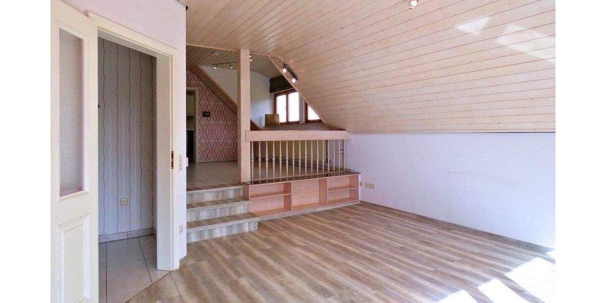 Etagenwohnung Heilbronn Biberach Biberach - 4 Zimmer, 137 m&sup2;, 1.100&euro; | Angebot:25695864