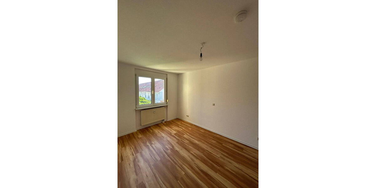 Etagenwohnung Bretten - 2 Zimmer, 50 m&sup2;, 590&euro; | Angebot:26762626