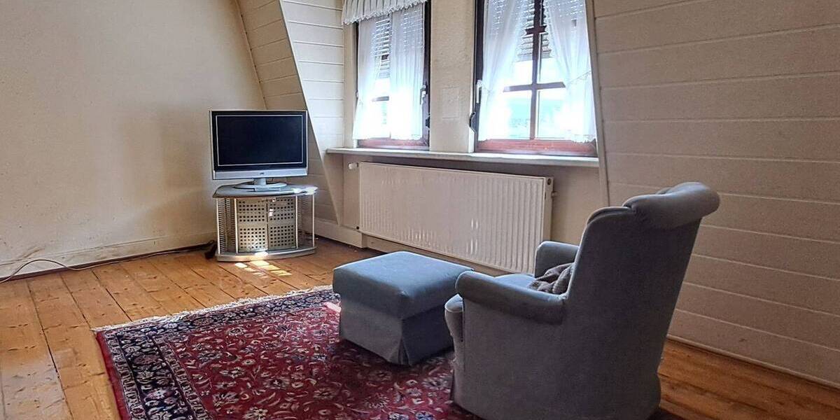 Mehrfamilienhaus, Wohnhaus Wiesloch - 6 Zimmer, 145 m&sup2;, 199.000&euro; | Angebot:26741948