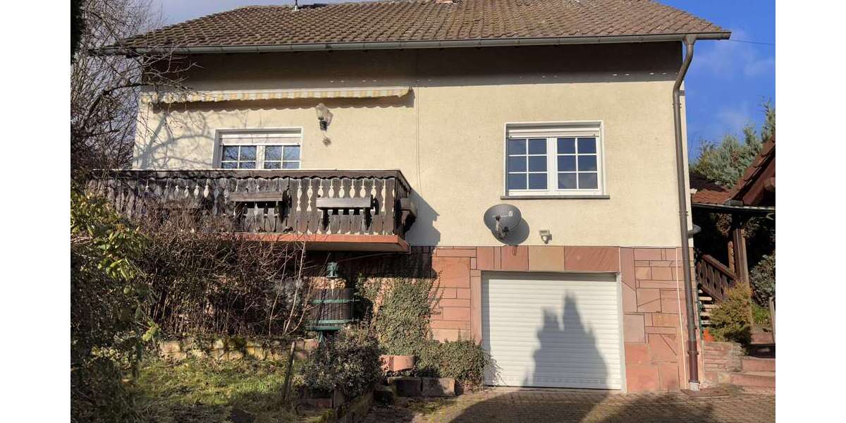 Einfamilienhaus Neunkirchen - 6 Zimmer, 140 m&sup2;, 230.000&euro; | Angebot:19011930
