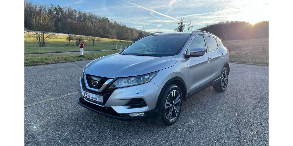 Nissan Qashqai 70.000 km 15.490 &euro; Niefern-Öschelbronn 75223