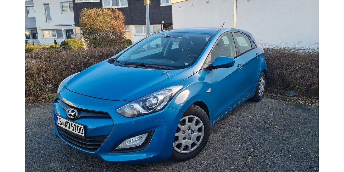 Hyundai i30 241.000 km 4.350 &euro; Vaihingen Enz 71665