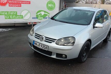 VW Golf 360.000 km 2.400 &euro; Heilbronn 74080